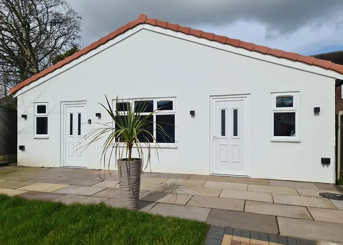 Detached Flat In Leeds, Free Wifi And Parking, Pool Table, 75 Inch Tv, Netflix Appartement *